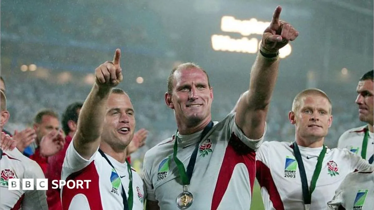 Ex-England captain Dallaglio to sell World Cup winner's medal