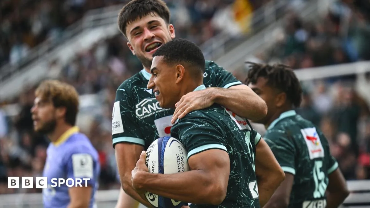 Late tries give Pau bonus-point win over Leicester