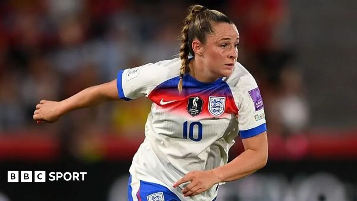 Toone comes into England squad as Bronze withdraws