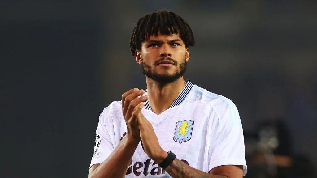 Tyrone Mings clapping