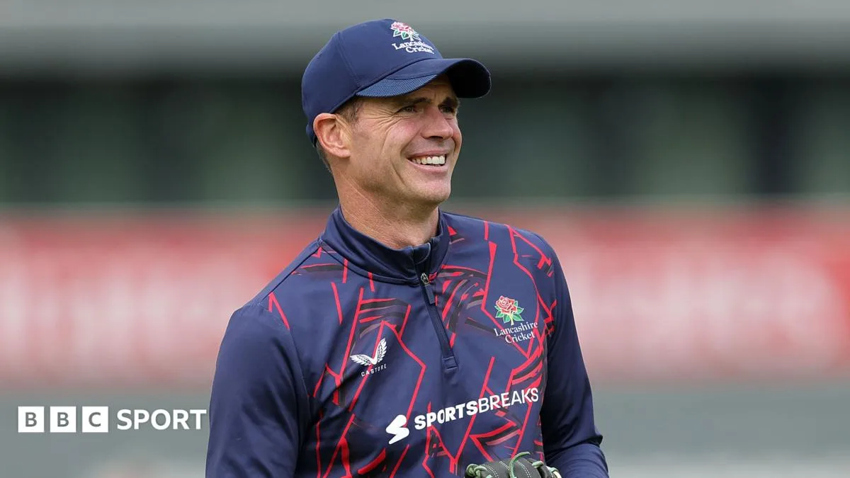 Counties interested in Anderson after Lancs exit