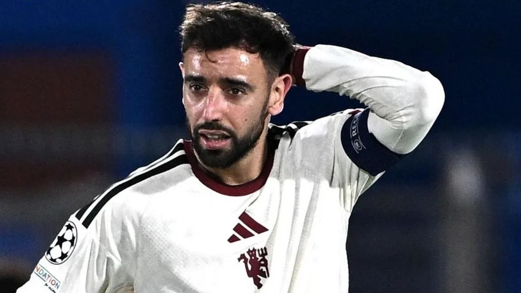 Manchester United captain Bruno Fernandes during his side's defeat by Como  