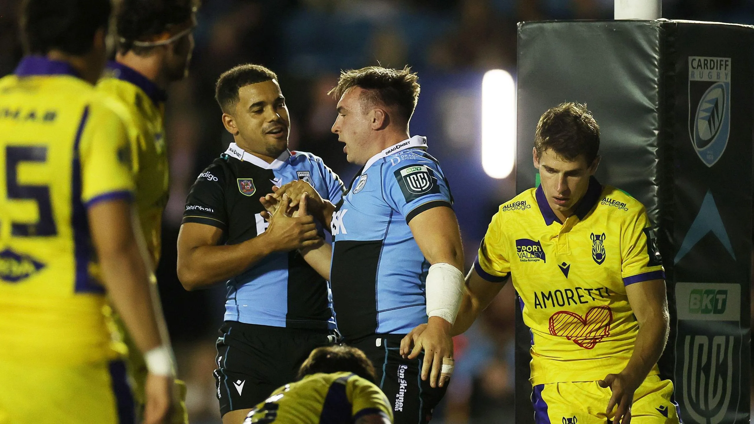 Taine Basham celebrates his try 