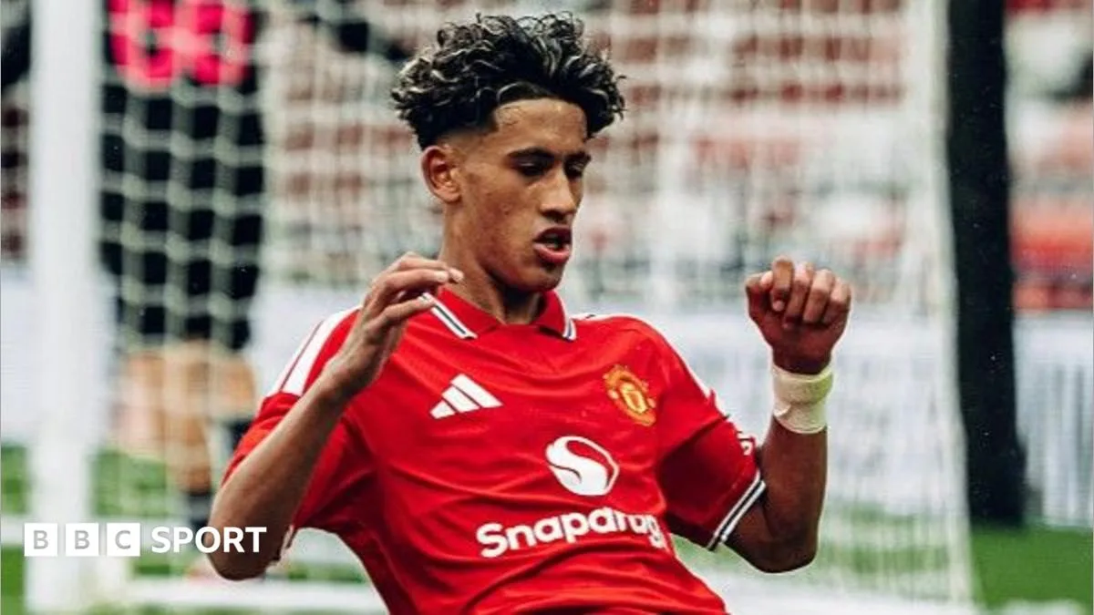 Youth star JJ Gabriel, 15, on brink of leaving Man Utd