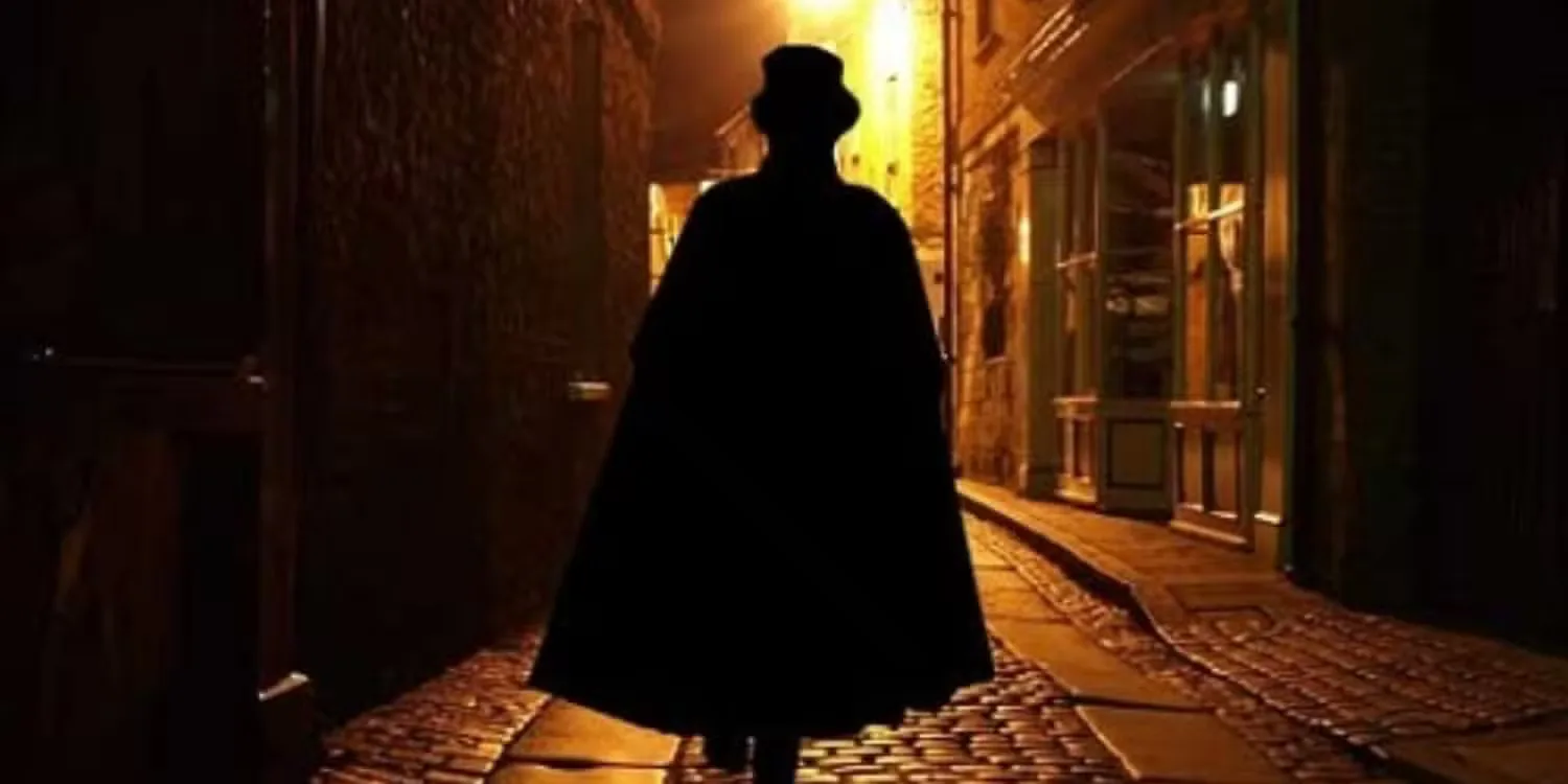 Jack The Ripper walking down a secluded alleyway in From Hell