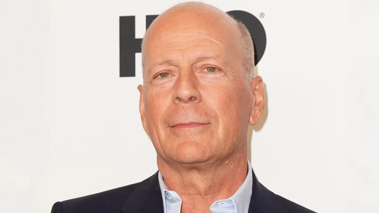Bruce Willis’ 119-Minute Sci-Fi Masterpiece Officially Hits Netflix Next Week