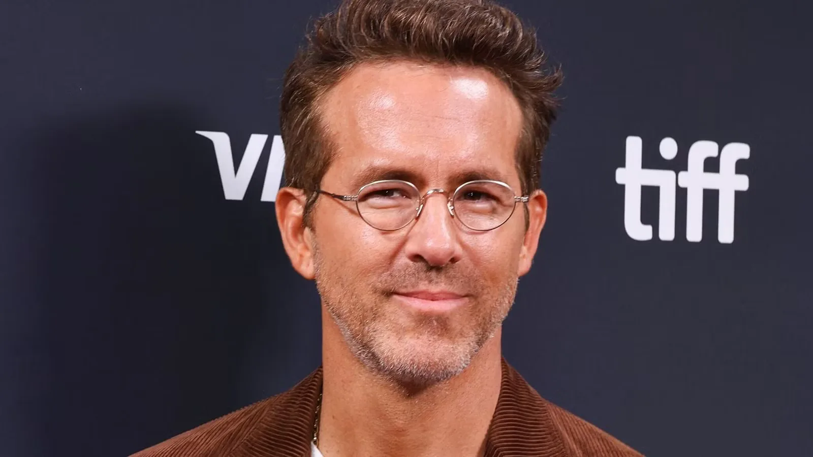 Ryan Reynolds’ Fan-Favorite Rom-Com Officially Hits Apple TV’s Top 10