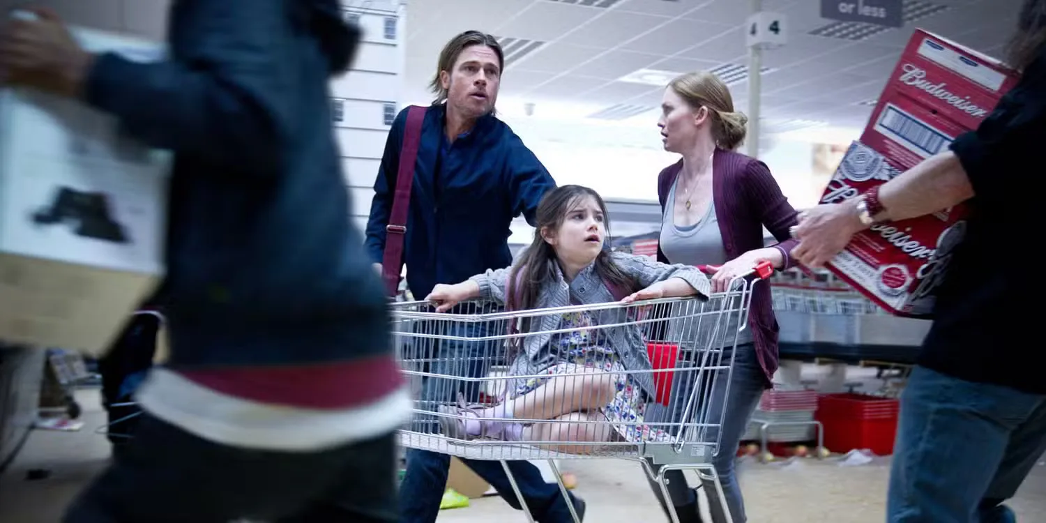 Gerry and his family in the supermarket in World War Z.