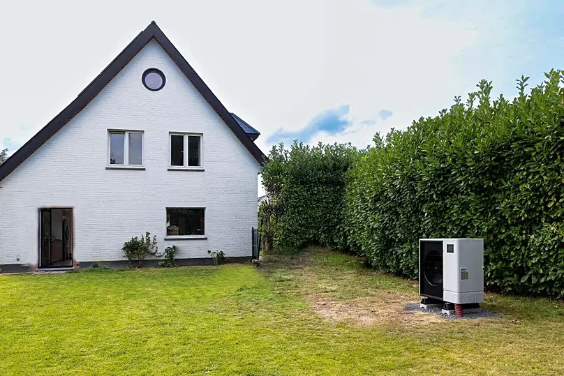 Heat pumps are an efficient, sustainable and increasingly affordable heating solution that will help Europe in its transition towards a cleaner, greener future.