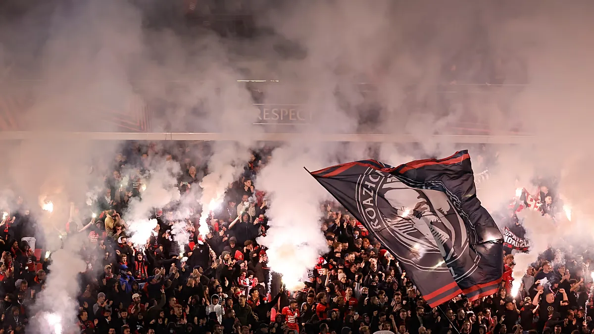 Rennes fans set off flares during the Europa League football match between Rennes and Panathinaikos on Thursday 9 November 2023.