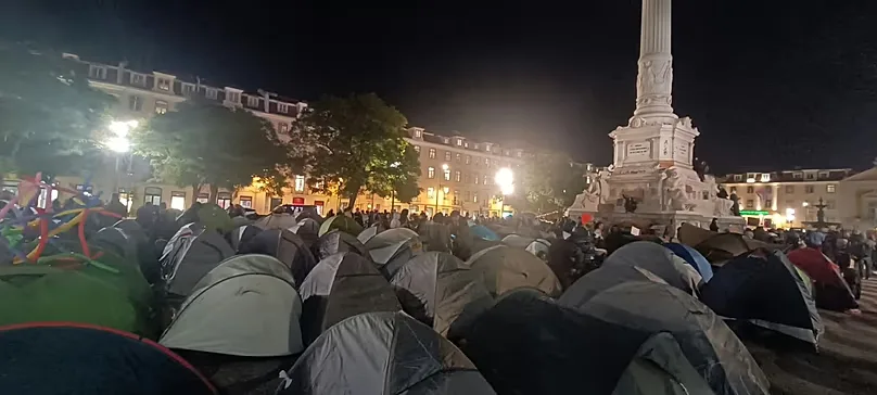 130 tents erected in Rossio Square, Lisbon.