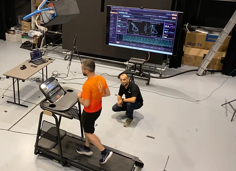 Computer scientist and Darefore spin-off co-founder Panayiotis Kyriakou supervises running tests
