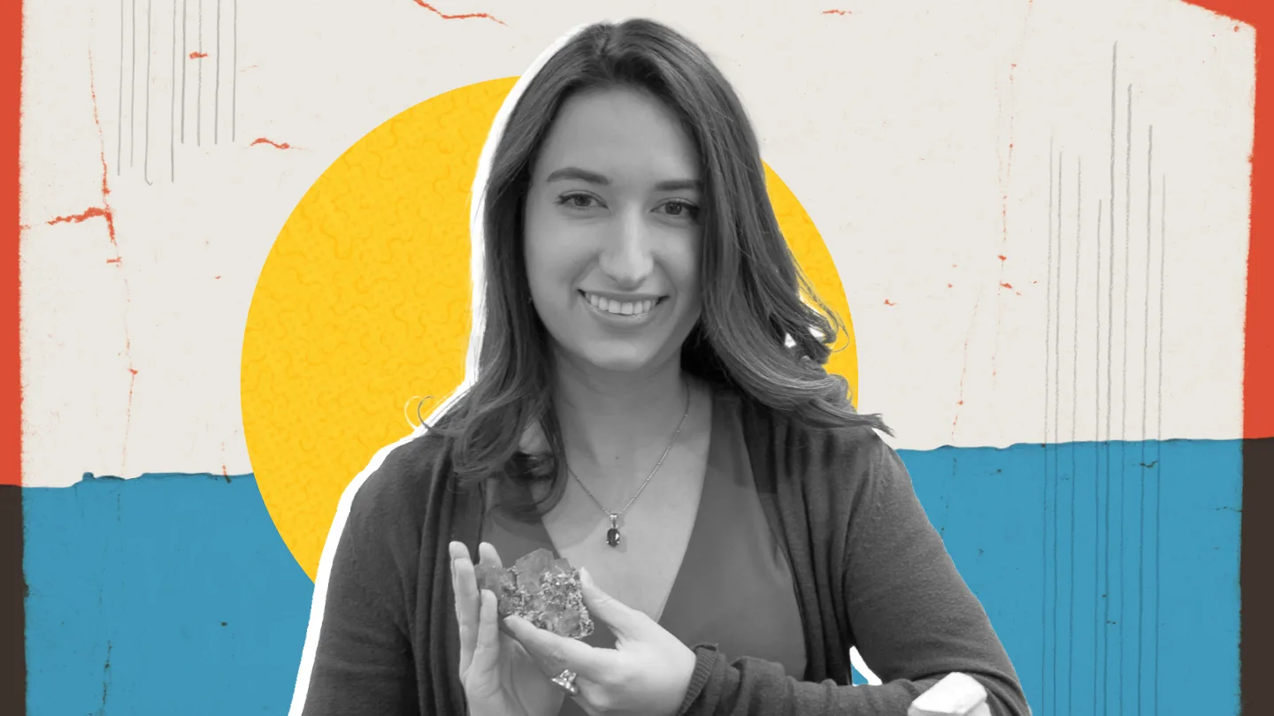 An image of Gabriela Farfan holding a