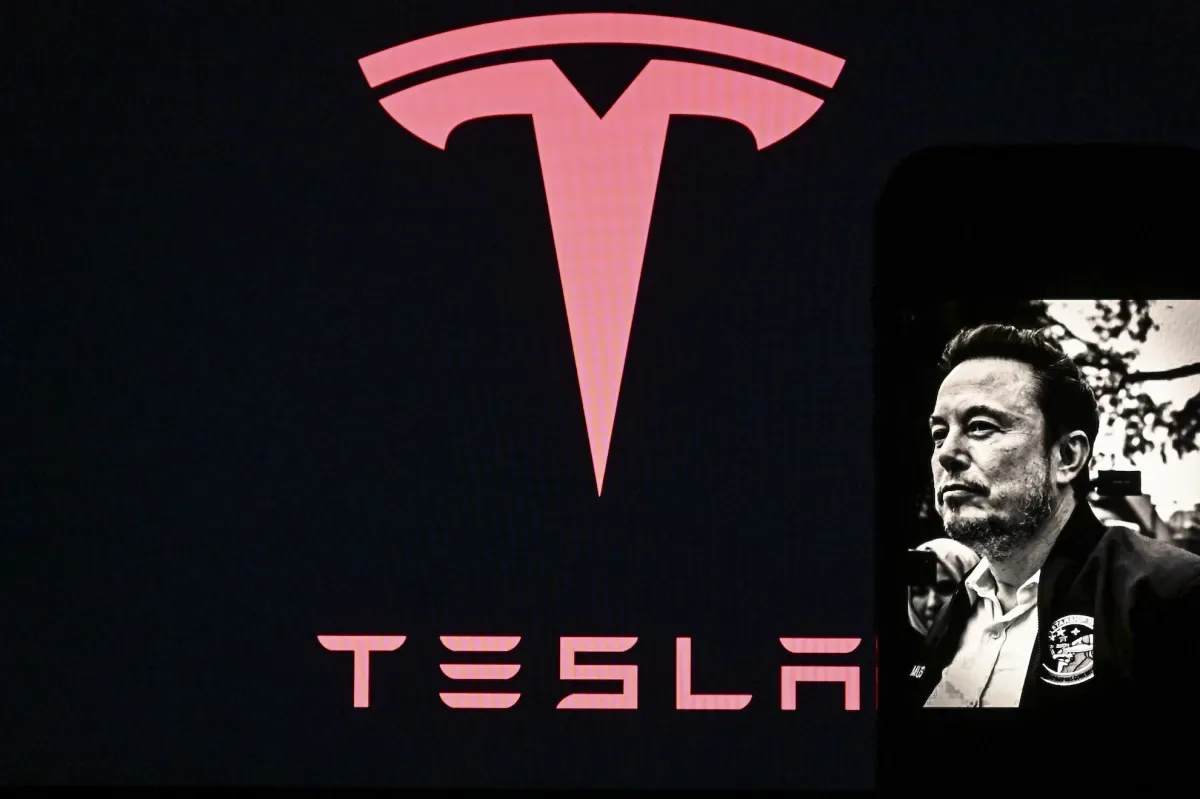One year later, Tesla and Musk still don’t have a good definition of ‘abundance’