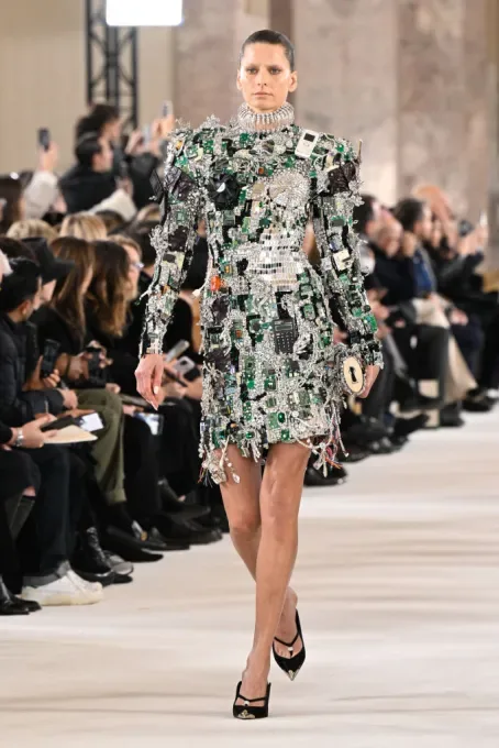 Vogue sent robots down the runway at Vogue World, and people were not impressed